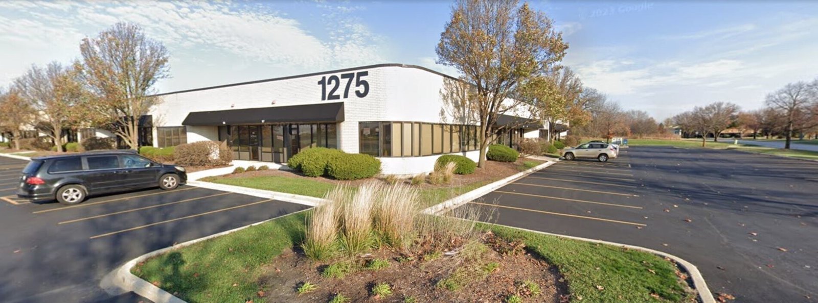 Forward Business Park 1275 W Roosevelt Rd